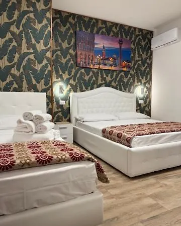 Ca Aisha Train Station Venice Guest house