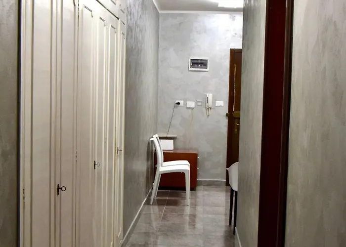 Ca Aisha Train Station Venice בית הארחה 3*