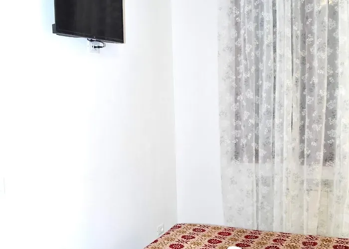 Ca Aisha Train Station Venice בית הארחה 3*