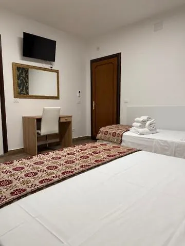 Ca Aisha Train Station Venice מסטרה