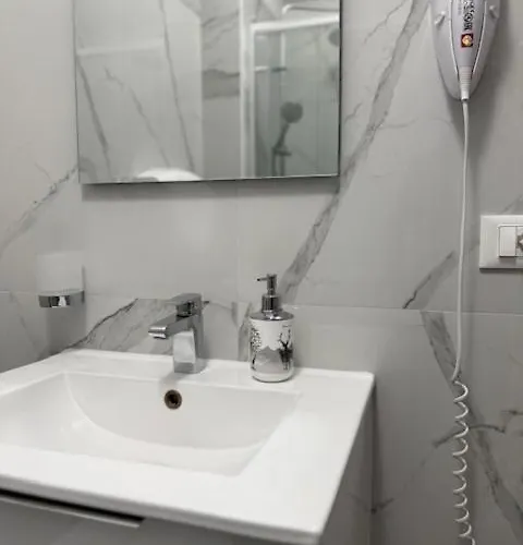 Ca Aisha Train Station Venice 3*